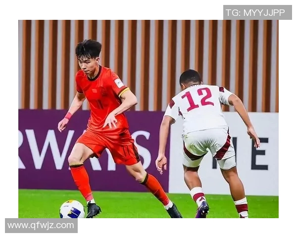 23号球员闪耀绿茵场 足坛新星崭露头角 打破记录赢得球迷热爱 23号球员闪耀绿茵场 足坛新星崭露头角 打破记录赢得球迷热爱